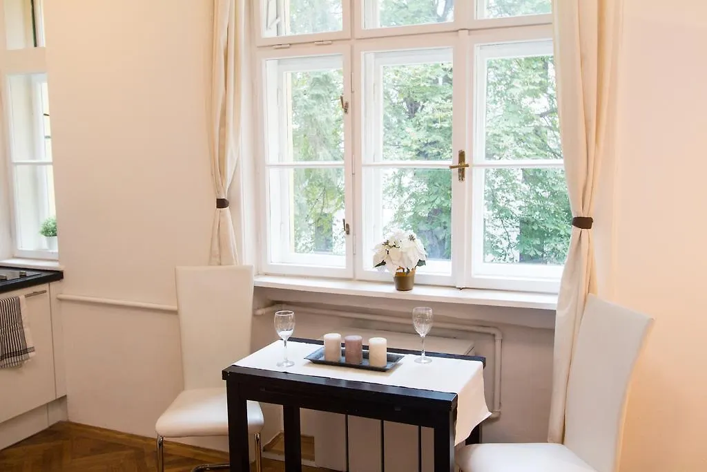 Checkvienna - Mollardgasse Apartment