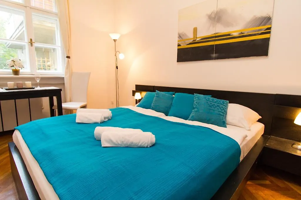Checkvienna - Mollardgasse Apartment Austria